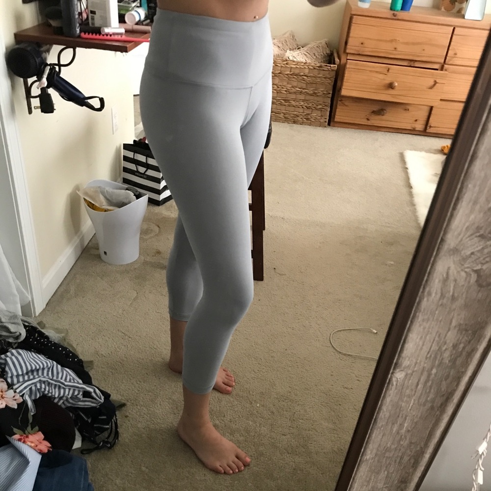 Gray athletic leggings
